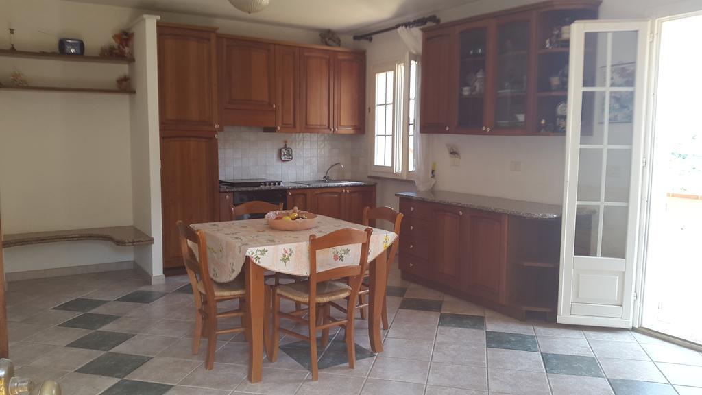 Casa Leoni Capoliveri  Ruang foto
